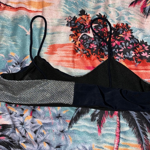 SHEIN Bikini Top with Sparkle Size S - Picture 3 of 4